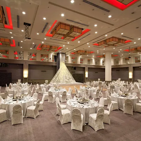 Bh Conference & Airport 5*