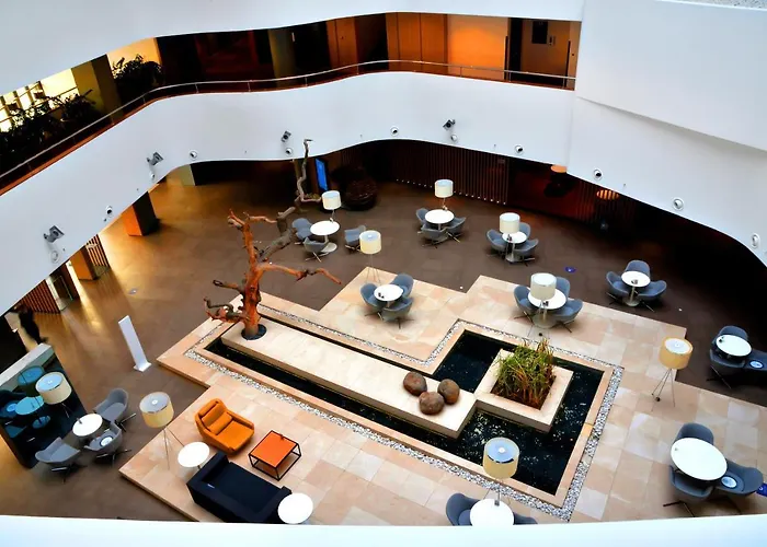 Bh Conference & Airport Отель 5*