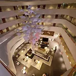 酒店 Bh Conference & Airport 5*