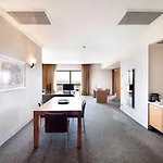 酒店 Bh Conference & Airport 5*