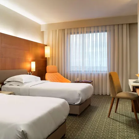 Bh Conference & Airport Отель 5*