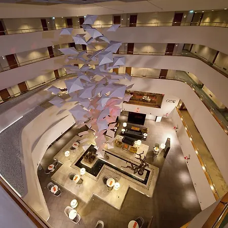 Отель Bh Conference & Airport 5*