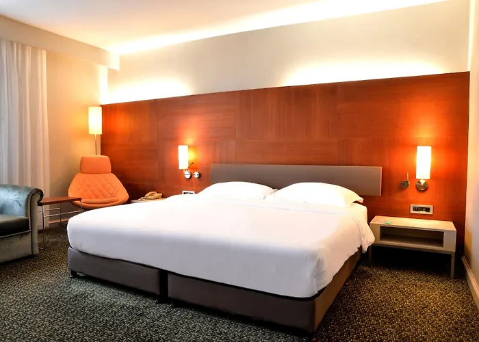 Hotel Bh Conference & Airport