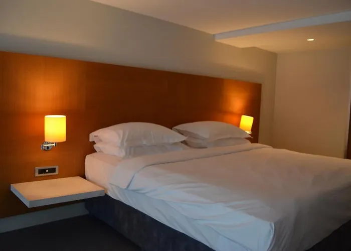 Bh Conference & Airport Hotel 5*